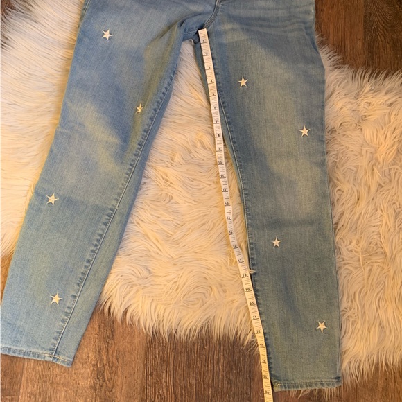 Gap Denim Legging Jeans With Embroidered Stars - Picture 7 of 10